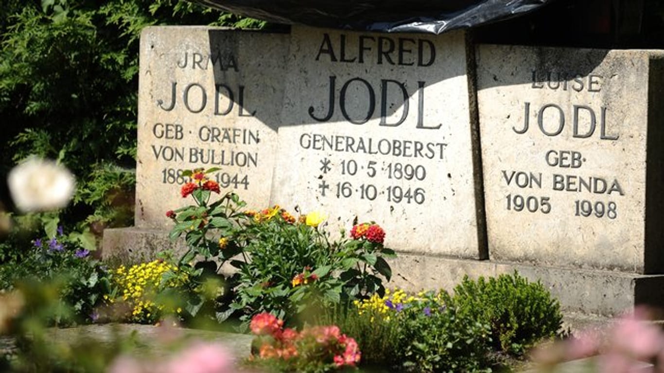 Das Grab von Generaloberst Alfred Jodl
