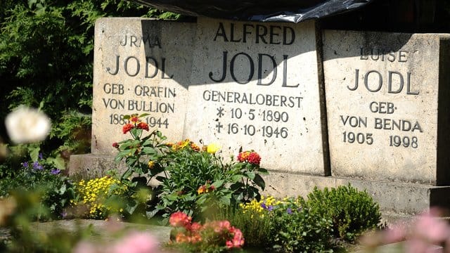 Das Grab von Generaloberst Alfred Jodl Das Grab von Generaloberst Alfred Jodl