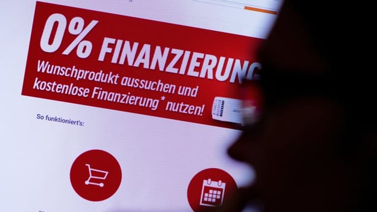 Banken in Deutschland vergaben im vergangenen Jahr Privatkredite im Gesamtwert von 55,3 Milliarden Euro.