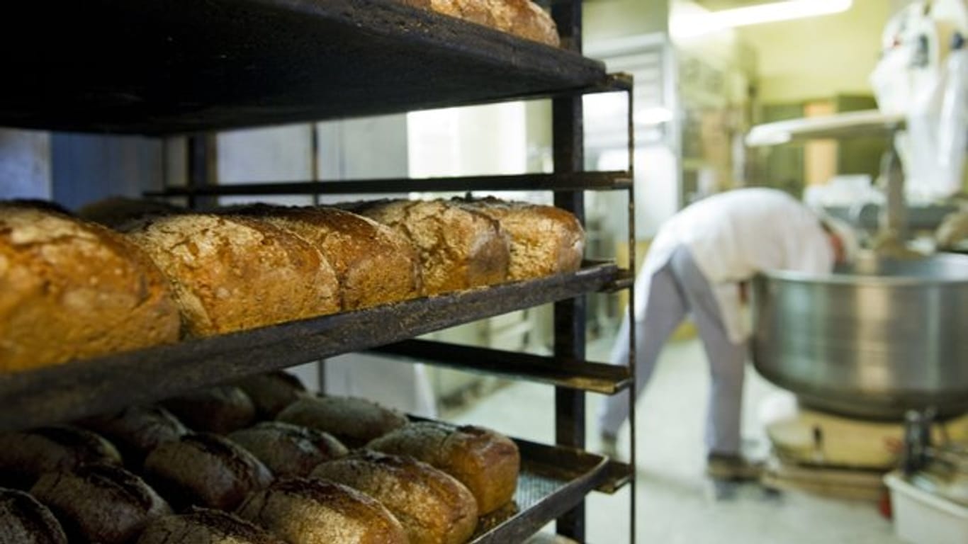 Müssen Bäcker am Ostersonntag schuften, kann ihnen ein höherer Zuschlag als an regulären Sonntagen zustehen.