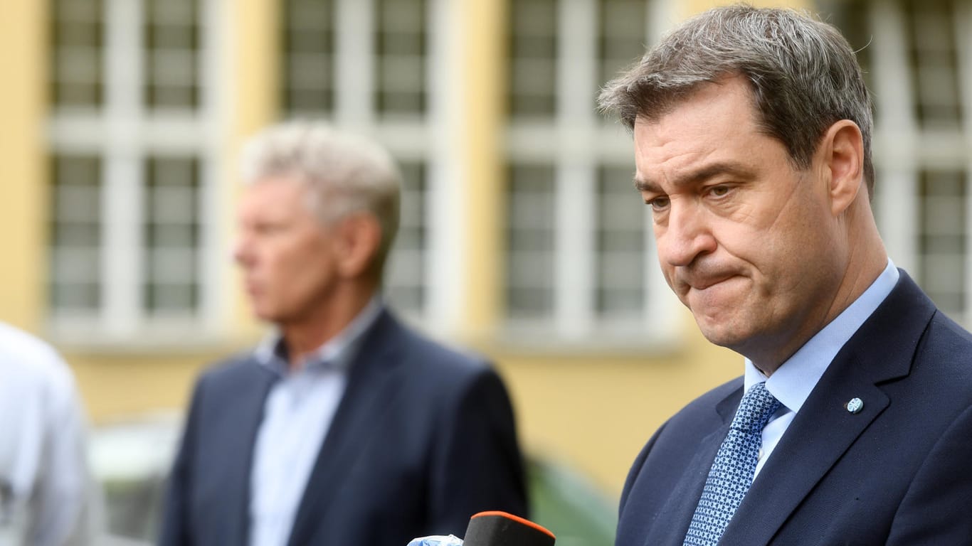 Markus Söder: Der bayerische Ministerpräsident sieht die Entwicklungen auf den Corona-Demos kritisch, er wolle nicht dieselben Fehler wie zur Pegida-Zeit wiederholen.