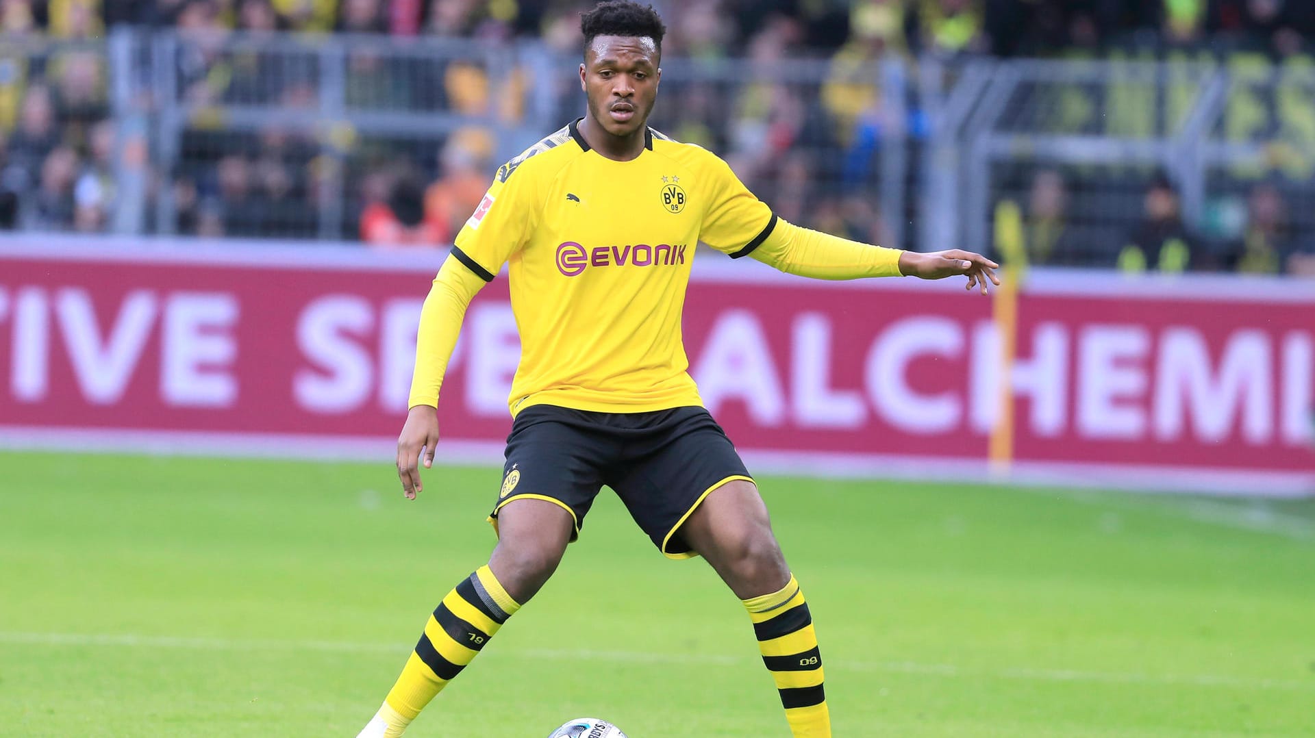 Wird in dieser Spielzeit nicht mehr für Dortmund auflaufen: der Franzose Dan-Axel Zagadou. Wird in dieser Spielzeit nicht mehr für Dortmund auflaufen: der Franzose Dan-Axel Zagadou.