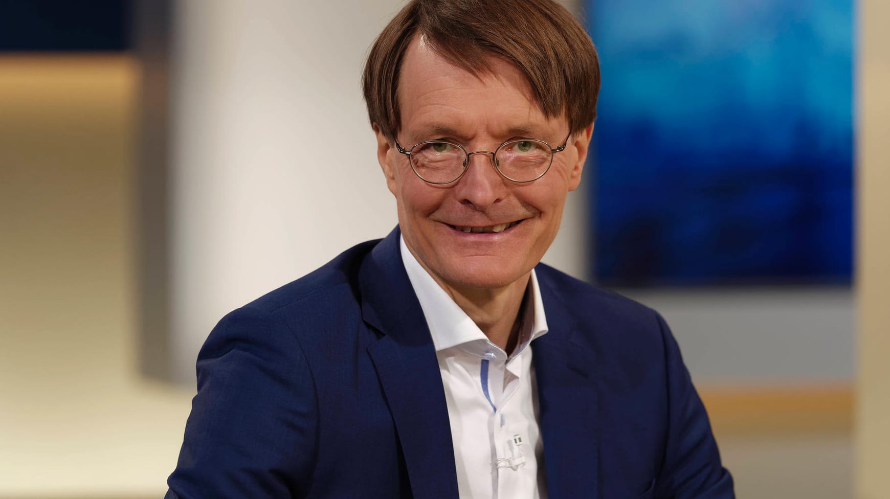 Karl Lauterbach von der SPD warnt seit Wochen vor einer zweiten Infektionswelle. Karl Lauterbach von der SPD warnt seit Wochen vor einer zweiten Infektionswelle.