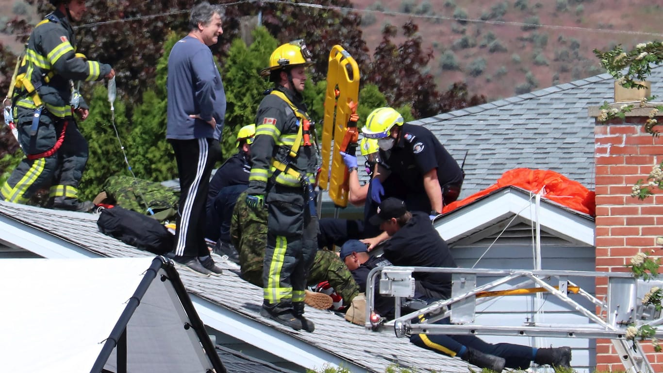 Rettungseinsatz in British Columbia: Eine Person kam bei einem Flugzeugabsturz ums Leben.