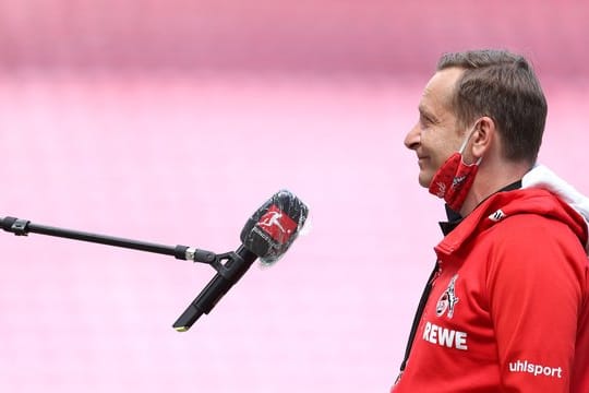 Horst Heldt hat den gelungenen Neustart der Fußball-Bundesliga nach der Corona-Zwangspause mit Freude kommentiert.