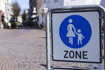 Fußgängerzone: Das Radfahren in einer ausgewiesenen Zone für Fußgänger kann ist grundsätzlich nicht gestattet.