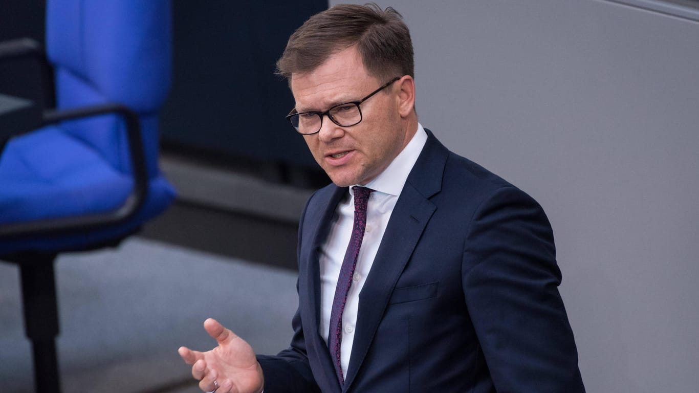 Carsten Schneider: Warnt die CDU vor einer Ablehnung der Erhöhung des Rundfunkbeitrages.