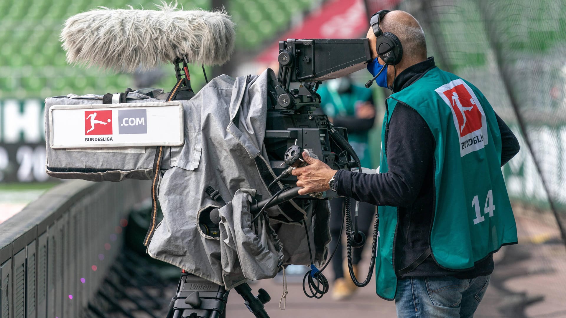 TV-Highlight: Die Bundesliga verzeichnete zum Re-Start am Wochenende nicht nur in Deutschland Top-Quoten.