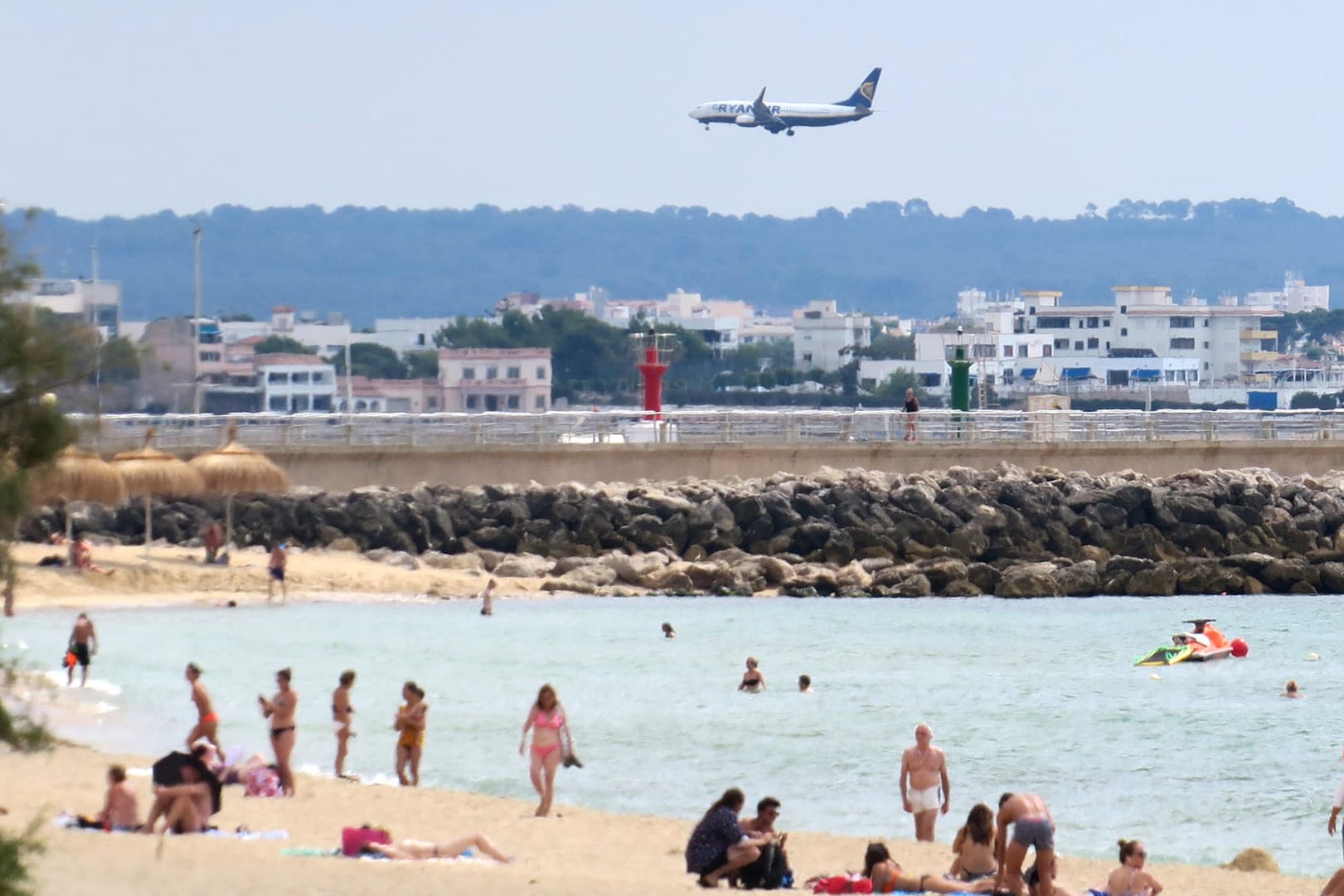 Landeanflug auf Mallorca: Eine Reisewarnung gab es vor Corona hauptsächlich für Länder mit Kriegen und politischen Krisen.