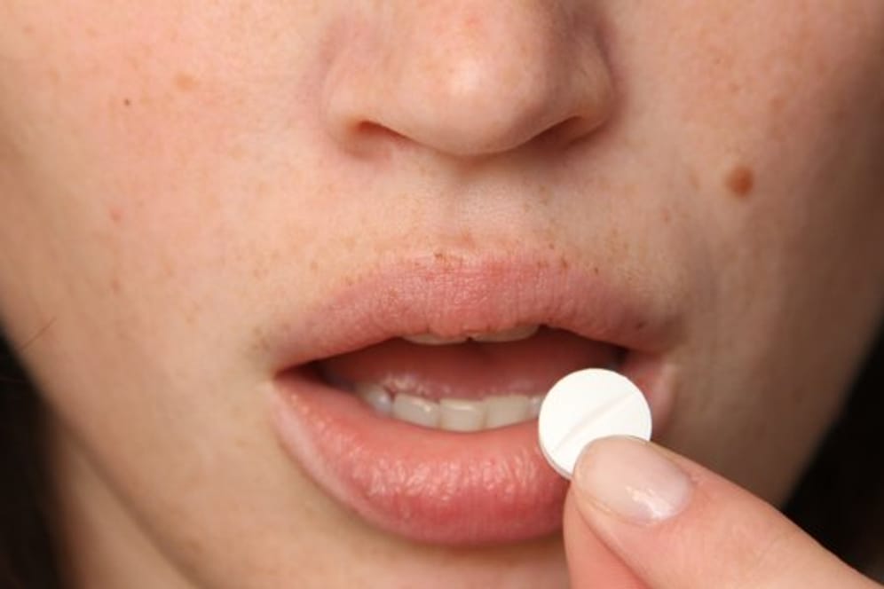 Rezeptfreie Medikamente: Bei zu langer Einnahme können Gewöhnungseffekte und unerwünschte Nebenwirkungen auftreten.