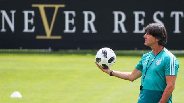Wollte das DFB-Team in Seefeld auf die EM 2020 vorbereiten: Bundestrainer Joachim Löw. Wollte das DFB-Team in Seefeld auf die EM 2020 vorbereiten: Bundestrainer Joachim Löw.