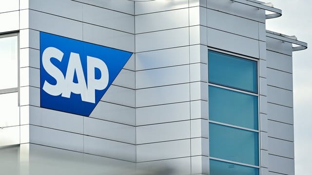 Die Hauptversammlung des Softwarekonzerns SAP findet wegen der Corona-Krise in diesem Jahr nur online statt. Die Hauptversammlung des Softwarekonzerns SAP findet wegen der Corona-Krise in diesem Jahr nur online statt.