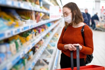 Supermarkt: Beim Einkaufen gilt bundesweit seit Ende April eine Maskenpflicht.