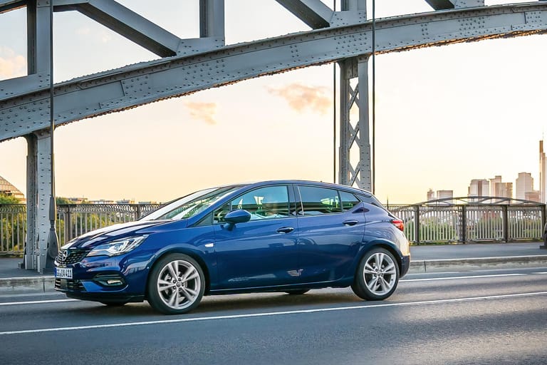Opel Astra: ab 20.190 Euro.