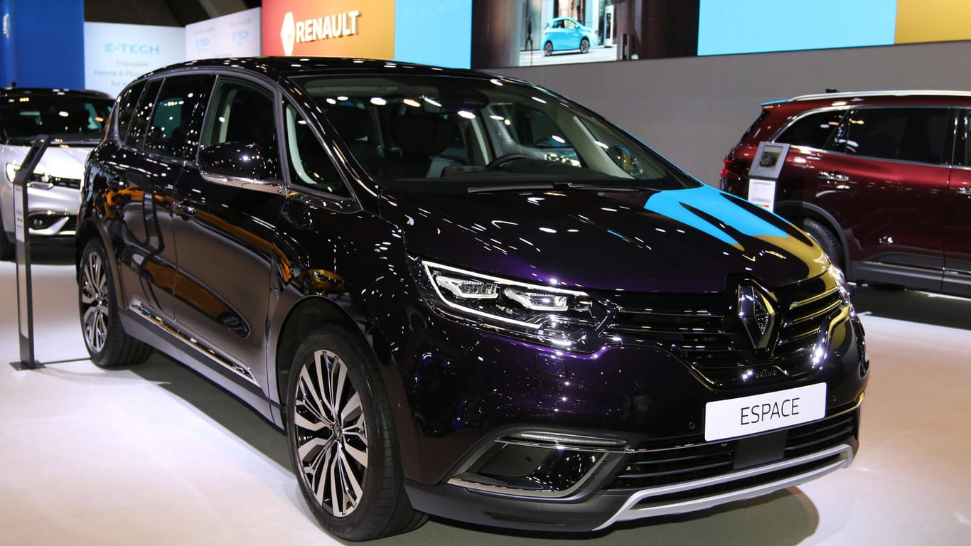 Nagelneu: Erst Anfang des Jahres enthüllte Renault seinen überarbeiteten Espace. Einem Bericht zufolge steht der Van nun vor dem Aus – zusammen mit zwei weiteren Modellen.