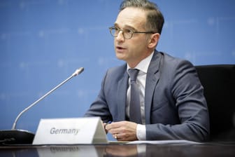 Heiko Maas: Der Bundesaußenminister ist zuversichtlich, dass die weltweite Reisewarnung nach dem 14. Juni zumindest für die Europäische Union wieder aufgehoben werden kann.
