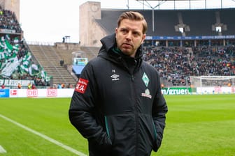 Florian Kohfeldt: Der Trainerstuhl des Bremers wackelt bedenklich.