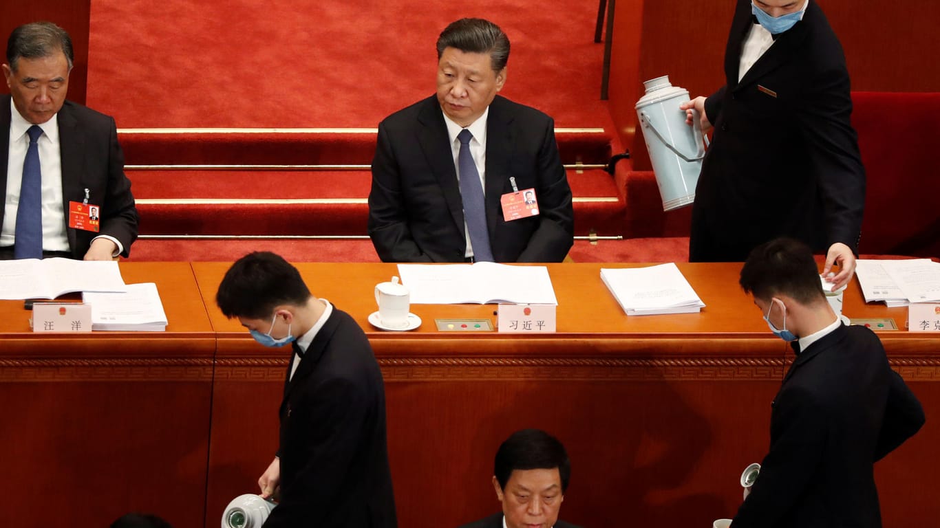 Xi Jinping beim Volkskongress in China: Bei dem wichtigsten politischen Treffen Chinas wurde ein neues Sicherheitsgesetz für Hongkong zur Abstimmung eingereicht.
