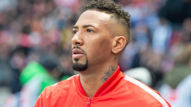Der FC Bayern rechnet trotz zuletzt leichter Probleme Boatengs mit einem Einsatz im Spitzenspiel in Dortmund. Der FC Bayern rechnet trotz zuletzt leichter Probleme Boatengs mit einem Einsatz im Spitzenspiel in Dortmund.