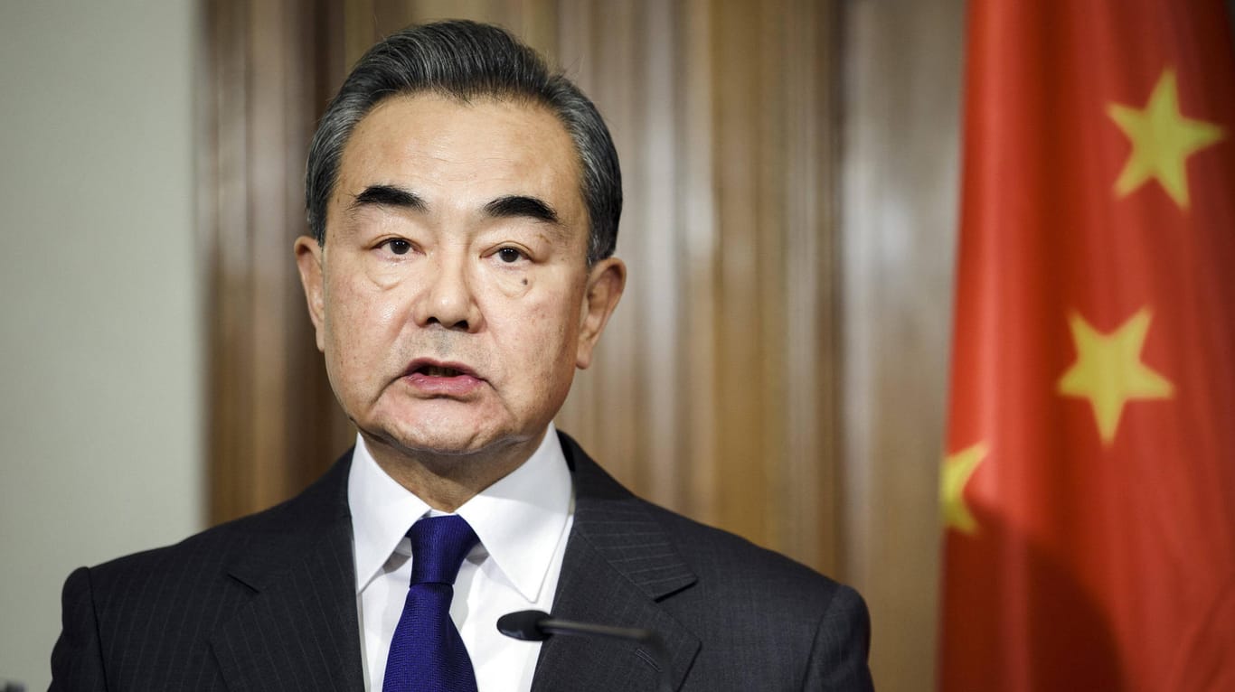 Wang Yi: Der Außenminister Chinas attackiert die US-amerikanische Politik.