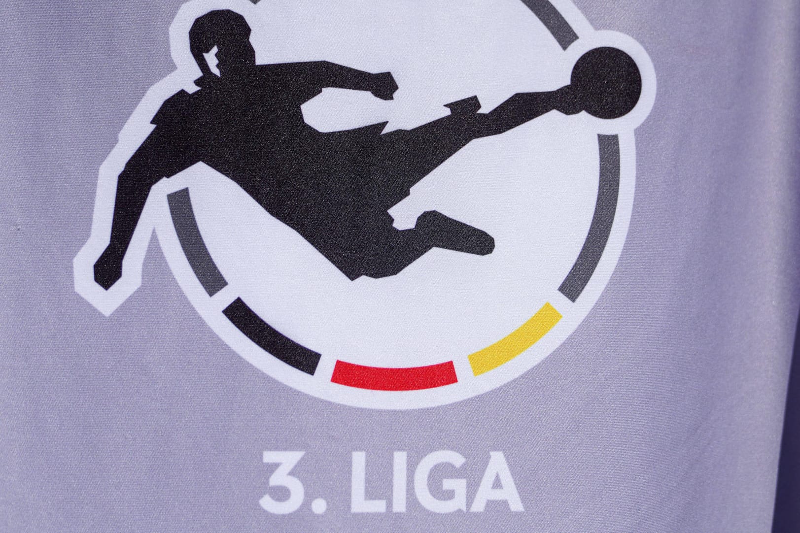 Der DFB hat entschieden: Die Saison in der 3. Liga soll am 30. Mai 2020 fortgesetzt werden.