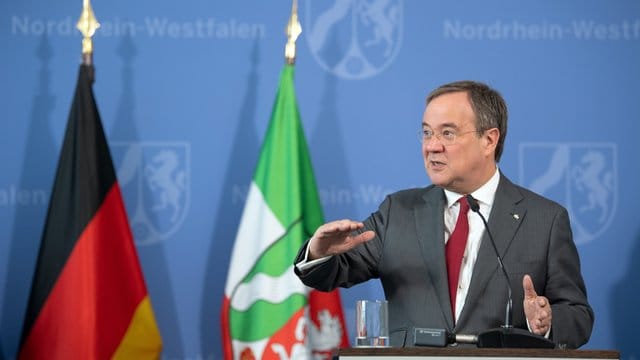 Armin Laschet spricht zur Presse Armin Laschet spricht zur Presse