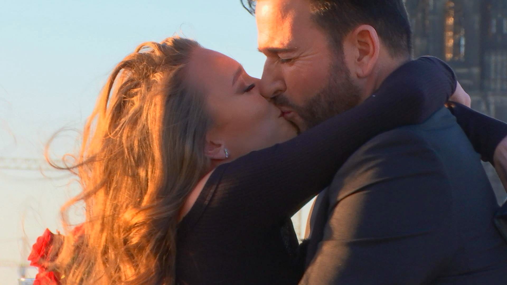 "She Said Yes! 'Laura und der Wendler – Jetzt wird geheiratet'": Das ist tatsächlich der vollständige Titel der neuen Dokusoap mit Michael Wendler und Laura Müller.