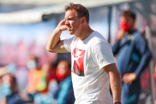 Leipzigs Trainer Julian Nagelsmann trifft mit seinem Team auf Hertha BSC.