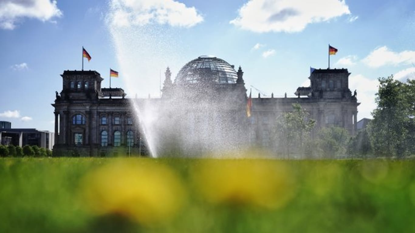 Die Cyber-Attacke gegen den Bundestag war im Mai 2015 bekannt geworden.