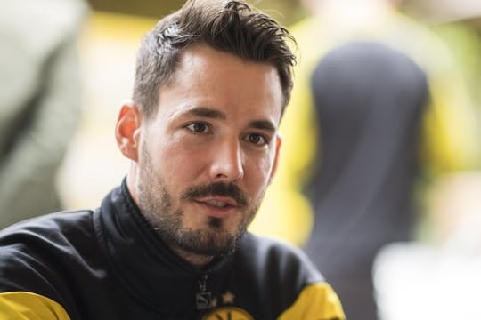 Der FC Chelsea interessiert sich für Dortmunds Torwart Roman Bürki.