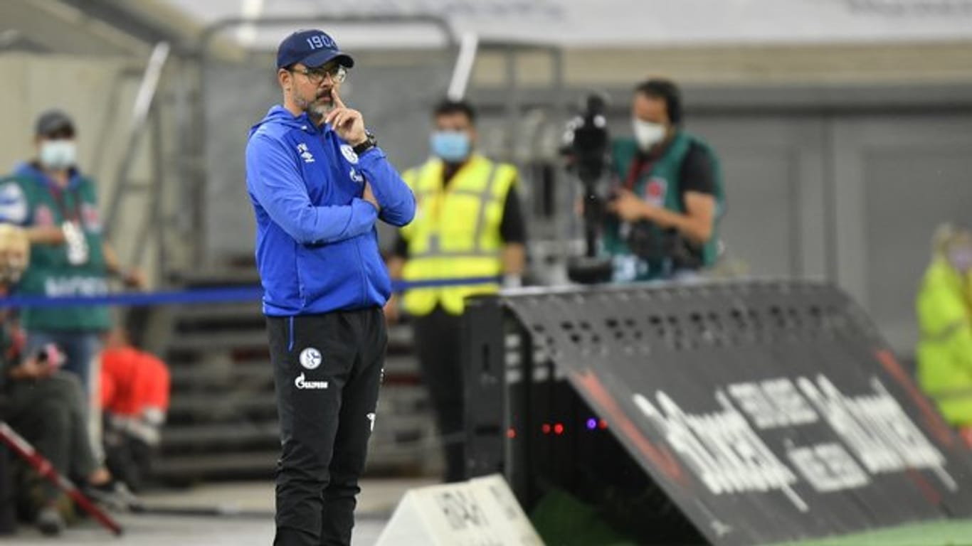 Schalke-Trainer David Wagner verlor mit seinem Team auch in Düsseldorf.