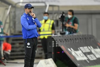 Schalke-Trainer David Wagner verlor mit seinem Team auch in Düsseldorf.
