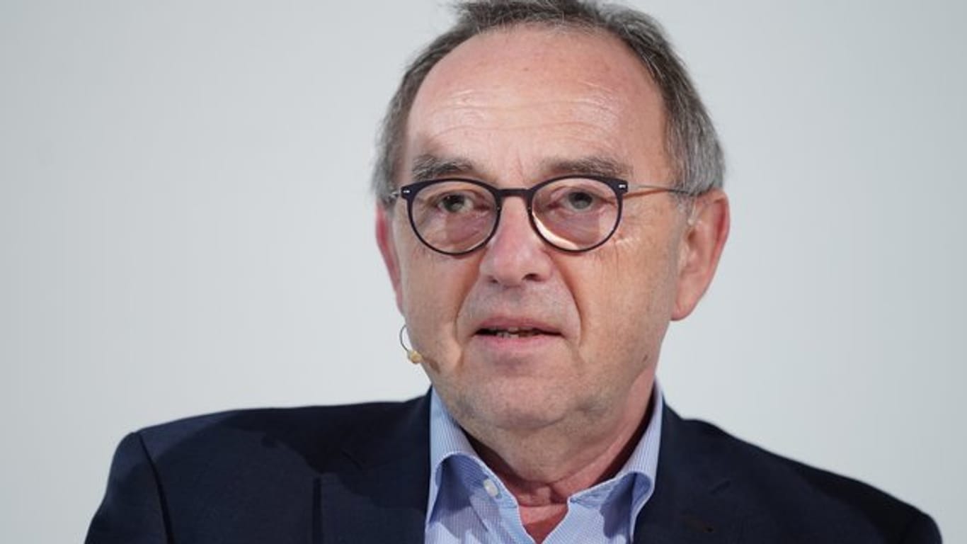 SPD-Chef Norbert Walter-Borjans dementiert "Cicero"-Gerüchte.