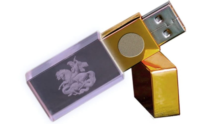 5G Bioshield USB-Stick: Dieser USB-Stick soll angeblich vor Strahlung schützen, ist aber Betrug.