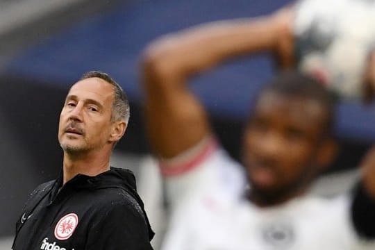 Adi Hütter ist der Trainer von Eintracht Frankfurt.
