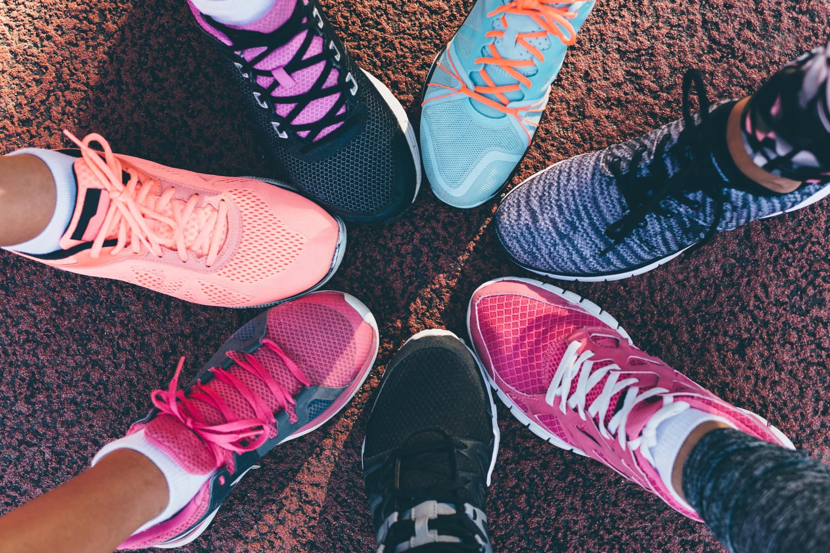 Laufschuhe für Damen und Herren: Starten Sie mit neuen Schuhen in die Laufsaison.