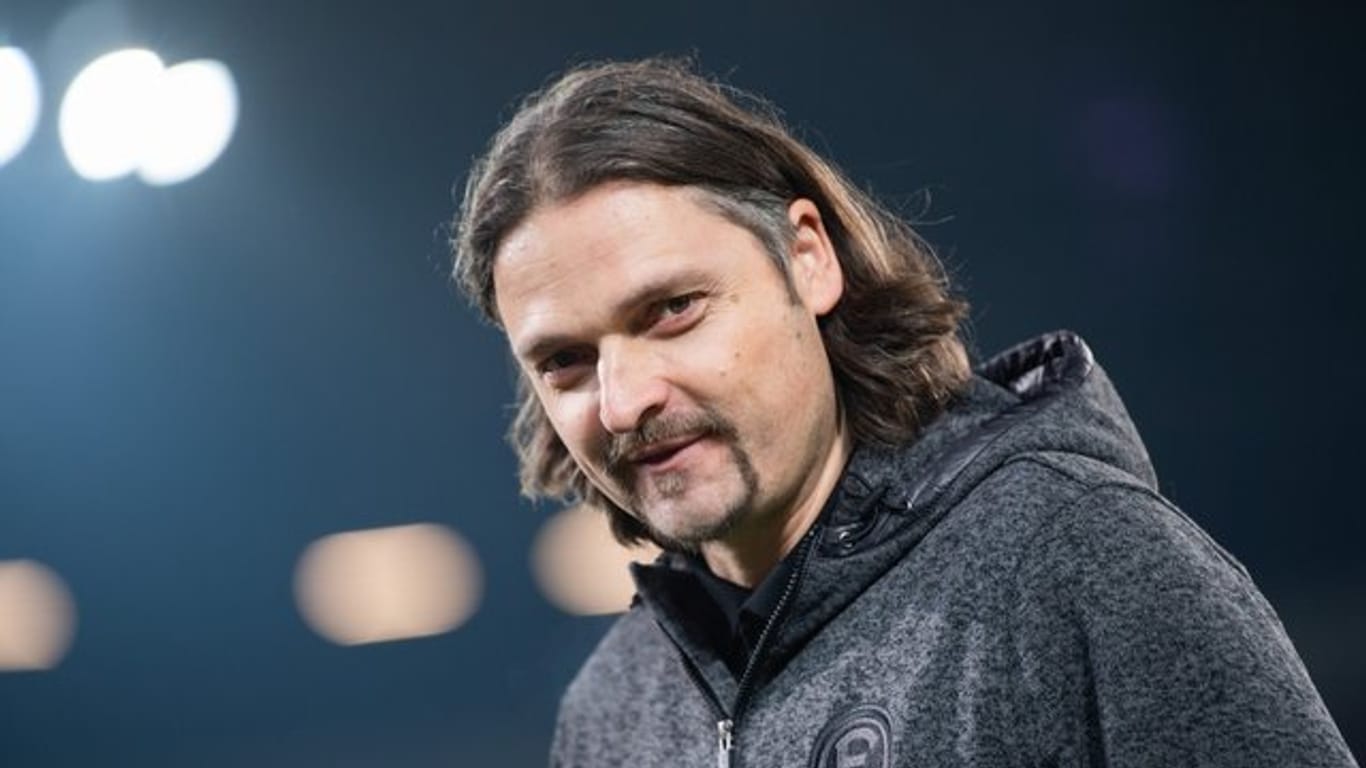 Sportdirektor Lutz Pfannenstiel wird Fortuna Düsseldorf verlassen.