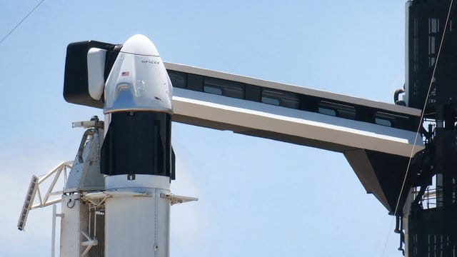 Die Rakete soll heute zwei Nasa-Astronauten in den Weltall bringen. Die Rakete soll heute zwei Nasa-Astronauten in den Weltall bringen.
