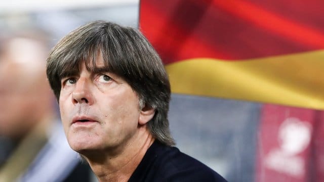 Bundestrainer Joachim Löw freut sich über die hohe Motivation der Bundesliga-Profis nach der Corona-Pause. Bundestrainer Joachim Löw freut sich über die hohe Motivation der Bundesliga-Profis nach der Corona-Pause.