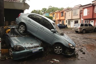 Spuren des Tropensturms in El Salvador: Mehrere Menschen starben, einige werden vermisst.