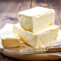 Butter: Sie kann im Ganzen oder in kleinen Mengen eingefroren werden.