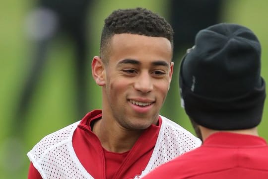 Hat sich den Protesten nach dem Tod des Afroamerikaners George Floyd angeschlossen: Tyler Adams vom RB Leipzig.