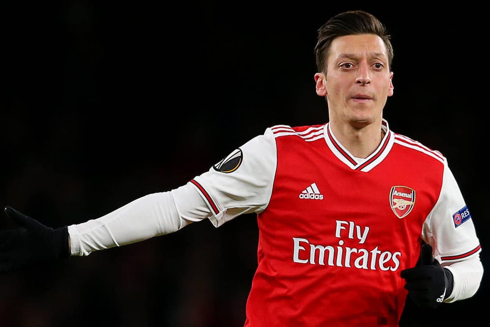 FC Arsenal: Mesut Özils privater Vertrag mit Adidas wird seitens des Unternehmens wohl nicht mehr verlängert werden.