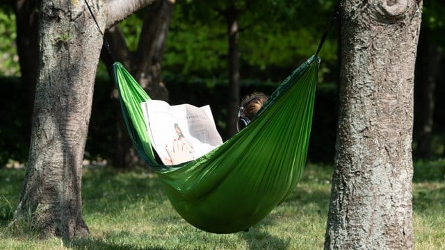 Viele Menschen könnten in diesem Jahr auf einen Urlaub verzichten und die freie Zeit zum Heimwerken nutzen.