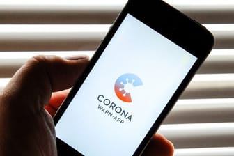 Die Entwickler der Corona-Warn-App des Bundes haben den kompletten Programmcode offengelegt.