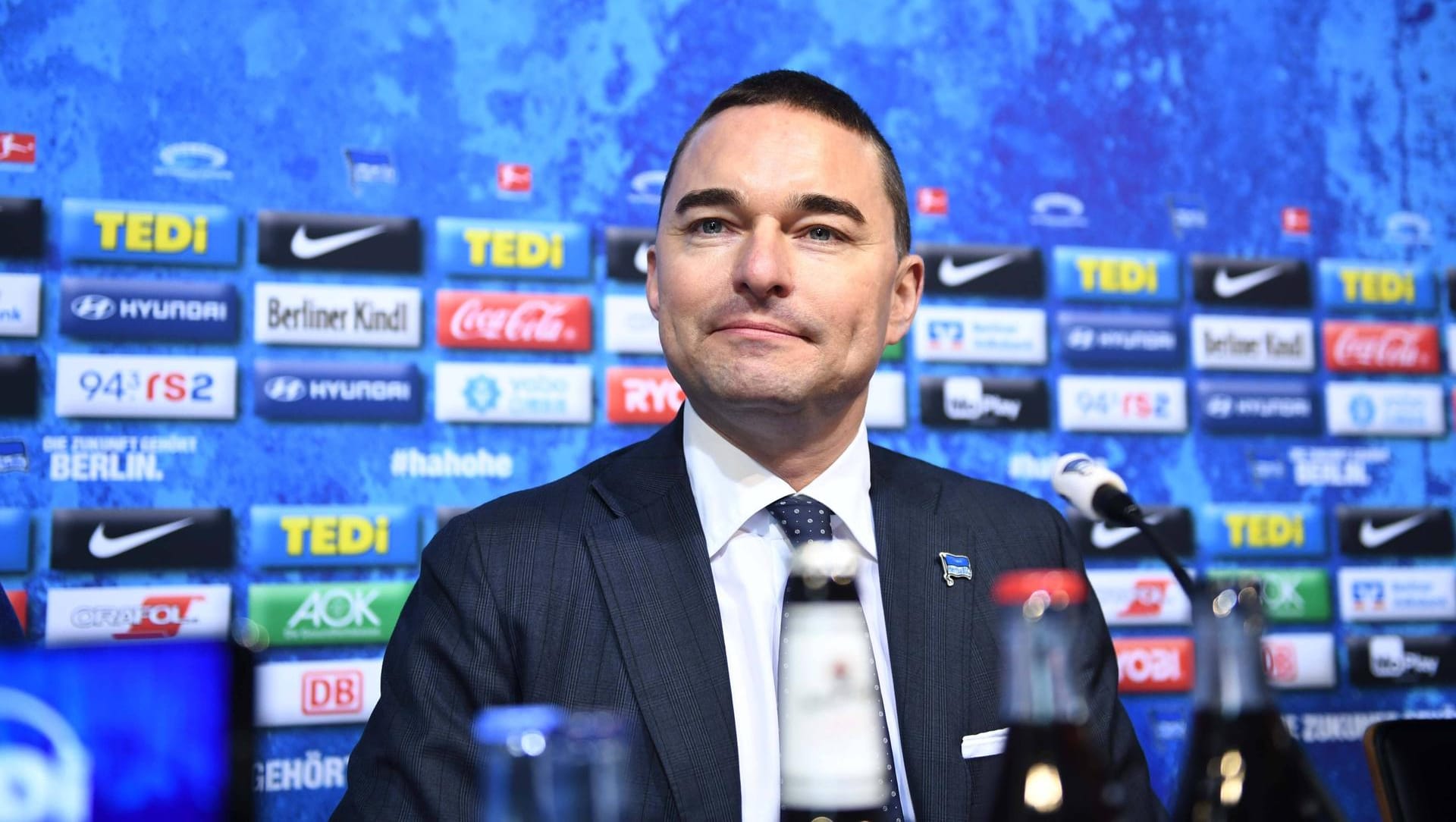 Lars Windhorst: Soll wohl im Herbst weitere 150 Millionen in den Klub investieren. Lars Windhorst: Soll wohl im Herbst weitere 150 Millionen in den Klub investieren.