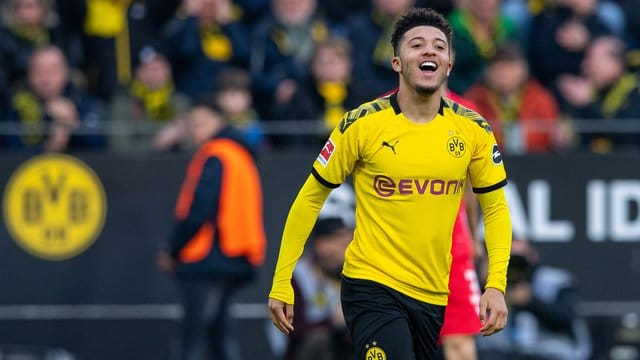 Auch Jadon Sancho soll eine neue Frisur bekommen haben.