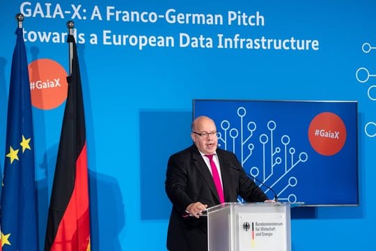 Bundeswirtschaftsminister Peter Altmaier spricht beim virtuellen Gaia-X Fachforum seines Ministeriums.