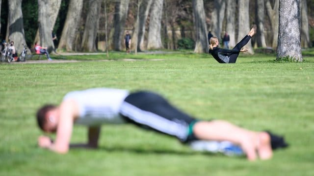 Kontraproduktiv: Viele setzen sich auf der Suche nach Entspannung und Wohlbefinden unter Druck. Kontraproduktiv: Viele setzen sich auf der Suche nach Entspannung und Wohlbefinden unter Druck.