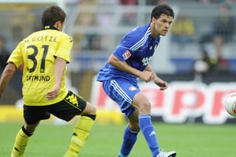 Michael Ballack (r.): Der Ex-Profi glaubt, dass Mario Götze der Spielstil zum Verhängnis wurde.